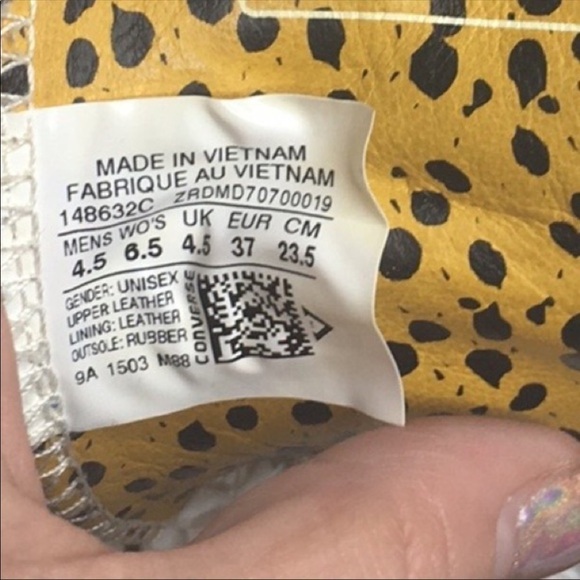 UNDEFEATED-CONVERSE-CHUCK-TAYLOR-ALL-STAR sneakers - Picture 8 of 8